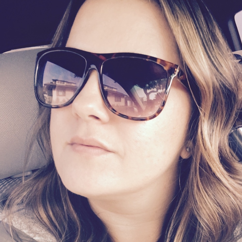 Meet your Posher, Candace